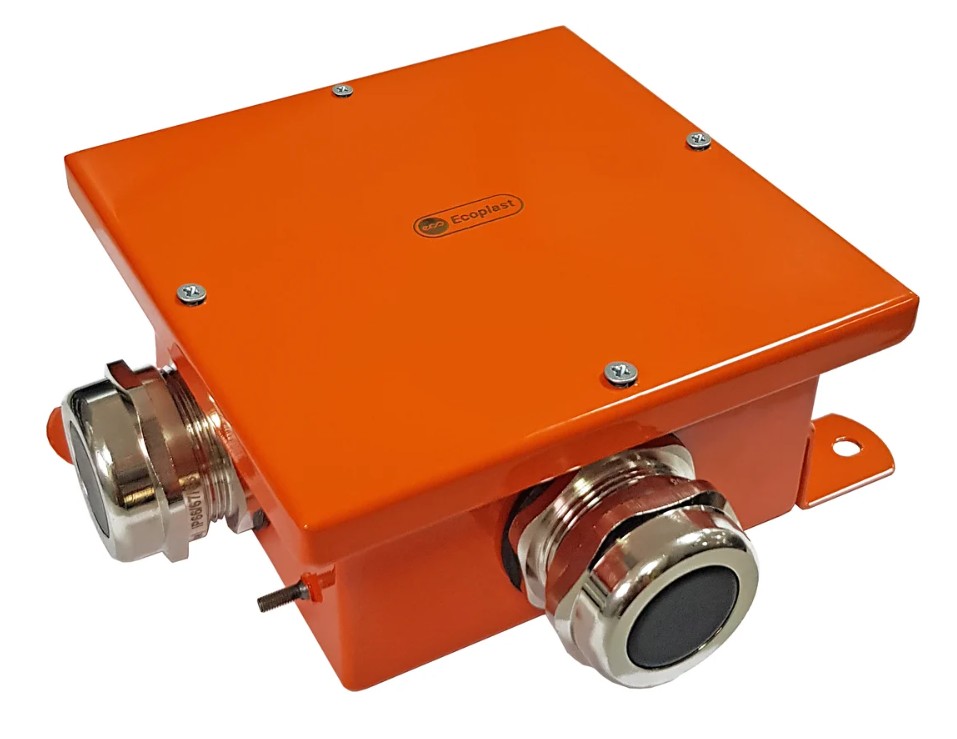 Коробка SMB120 металлическая 120х120х60, 9P (1,5-6 мм²) (56254E)