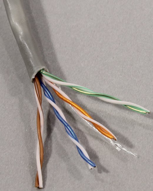 5bites Кабель US5505-305C витая пара UTP / SOLID / 5E / 24AWG / COPPER / PVC / 305M